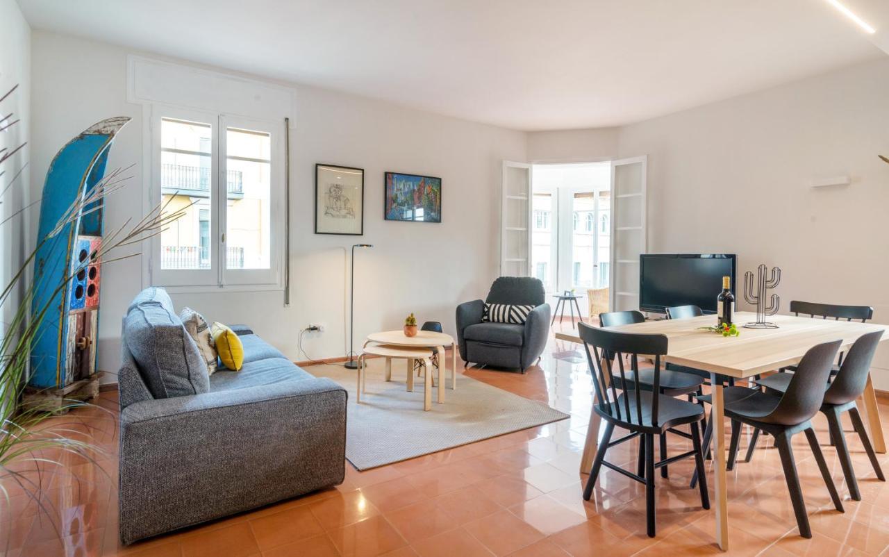 New Top Floor Apt With A Lot Of Light & Aircon Жирона Экстерьер фото