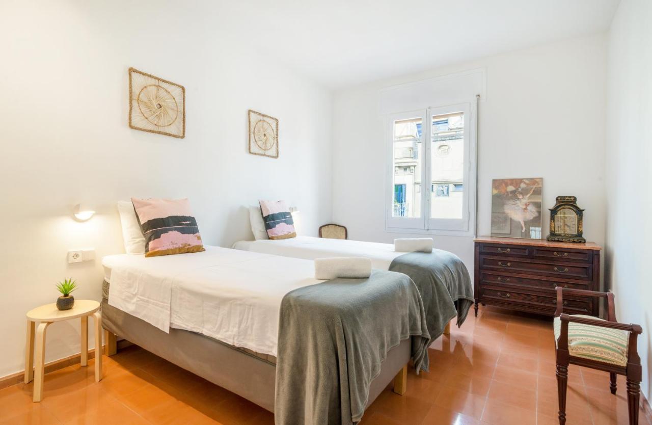 New Top Floor Apt With A Lot Of Light & Aircon Жирона Экстерьер фото